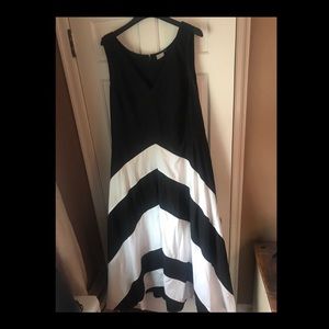Women’s plus size 28 long dress